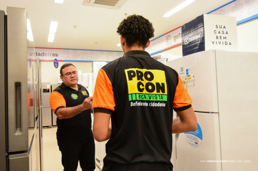 Procon Boa Vista fiscaliza comércio e orienta consumidores a não caírem em ‘armadilhas’ durante Black Friday