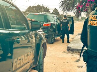 Operação da PF combate venda ilegal de armas e ouro em Roraima