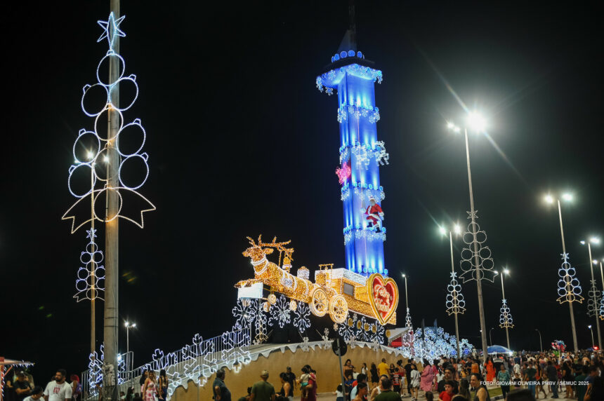 Acendimento das luzes no Parque do Rio Branco inicia temporada natalina em Boa Vista