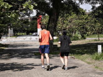 Pela primeira vez, famílias formadas por casais com filhos são menos da metade no Brasil