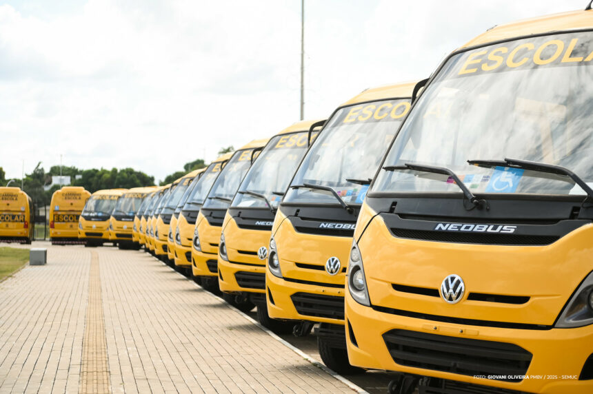 Boa Vista amplia frota escolar com chegada de novos ônibus