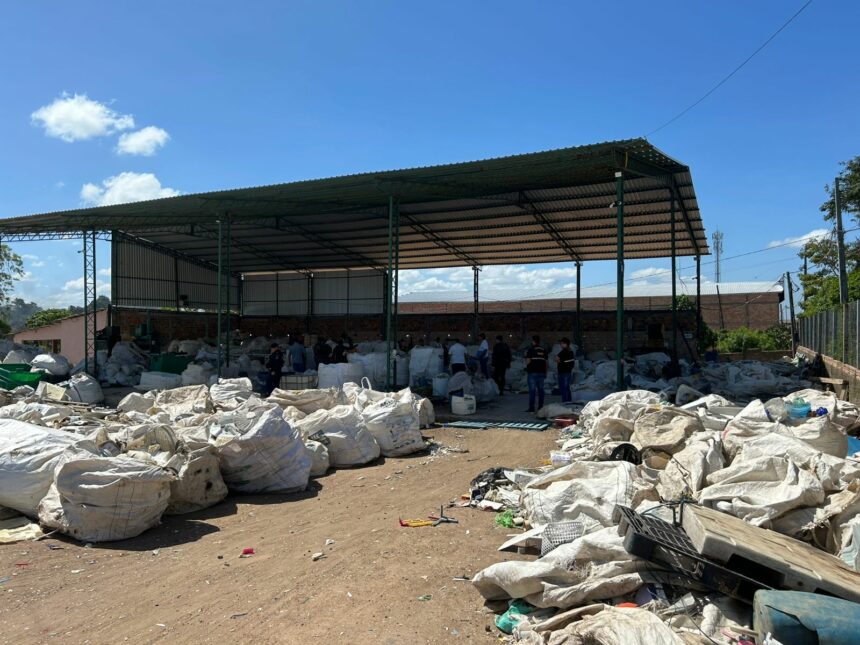 Ferros-velhos e Sucatões de Boa Vista são fiscalizados para coibir receptação de material furtado