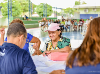 No Araceli, mais de 300 moradores foram atendidos durante ação de regularização fundiária
