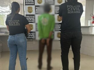 Agricultor é preso após ameaçar motorista que transportava alunos em Van escolar, em Caracaraí