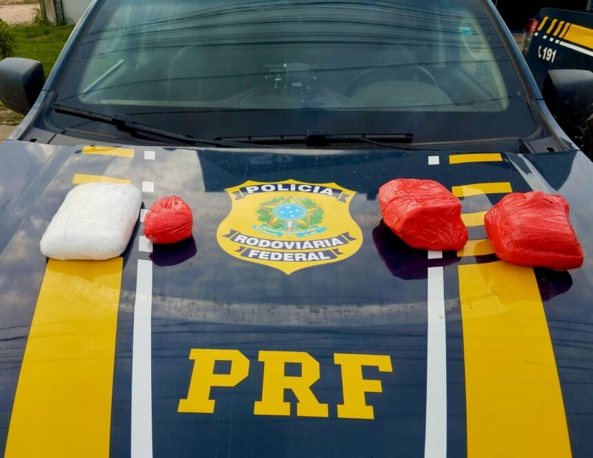 Jovem é presa com mais de 3kg de cocaína em ônibus na BR-174, em Iracema