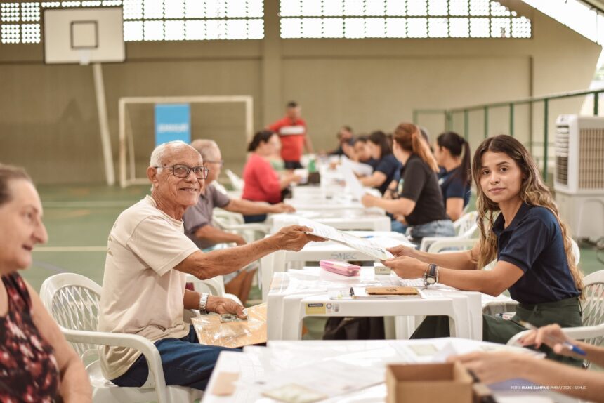 Prefeitura realiza mutirão para regularização de mais de 900 lotes no Araceli
