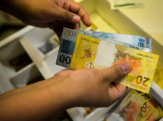 Brasil tem melhor renda, menor pobreza e desigualdade desde 1995