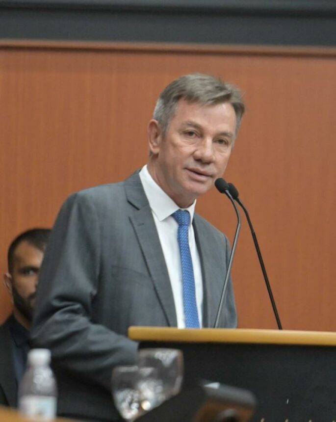 Dinheiro tem… falta só ele chegar em benefício para a população