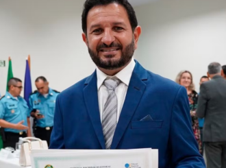 Após denúncias do MP por precariedade em serviços básicos, Prefeitura de Alto Alegre contrata empresa de infraestrutura para eventos por R$ 5,6 milhões