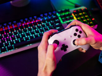 Pesquisa Serasa: 38% dos brasileiros já se endividaram consumindo produtos geek