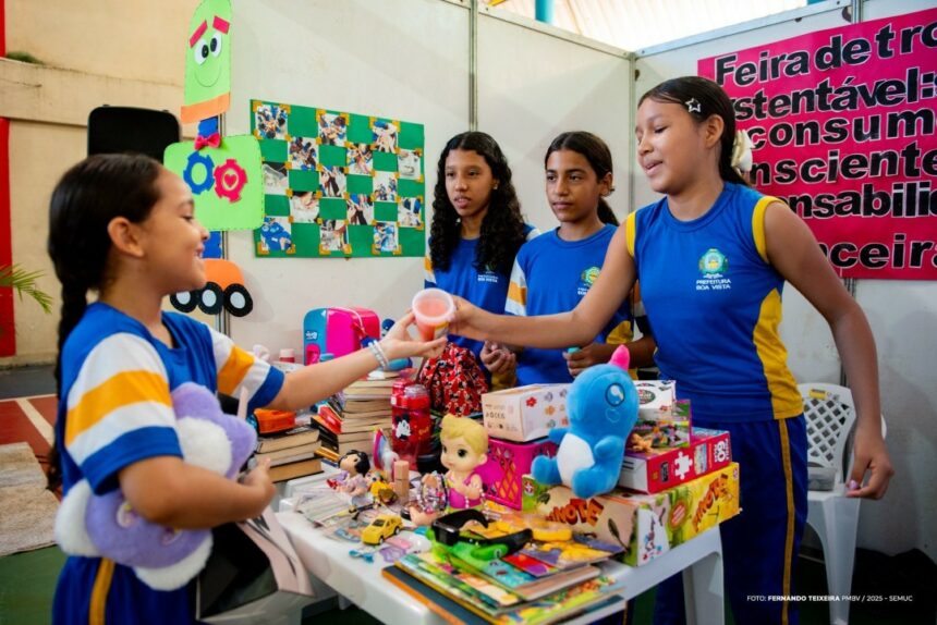 Feira de soluções sustentáveis incentiva potencial empreendedor de alunos em Boa Vista