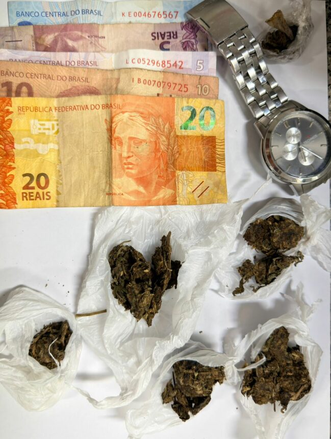 Suspeito é preso por tráfico de drogas em frente a lan house no Pintolândia, em Boa Vista