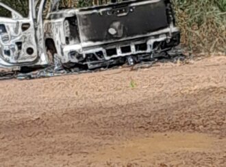 Casal desaparece em Rorainópolis e carro é encontrado incendiado