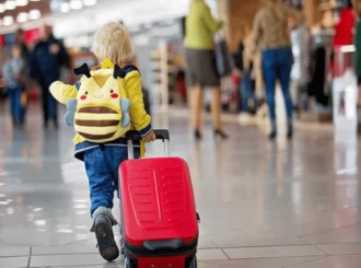 TJRR orienta sobre viagens de crianças e adolescentes durante férias escolares