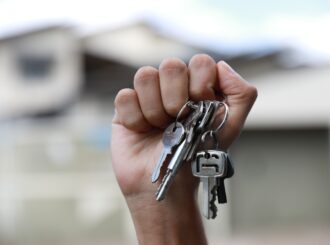 Famílias ameaçadas de despejo conseguem decisão liminar para permanecerem no local