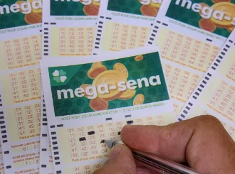 Mega-Sena não tem ganhador e prêmio vai a R$ 13,5 milhões