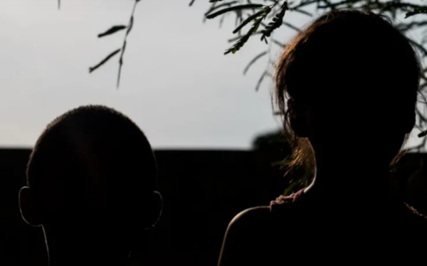 Mães são presas em Caracaraí após deixar bebês e crianças sozinhas em casa para ir a bar