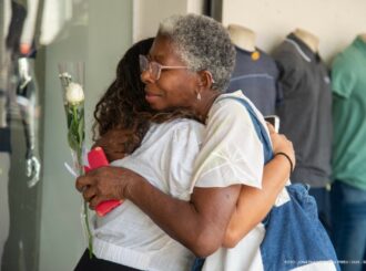 Ação social distribui “jardins de afeto” nas avenidas de Boa Vista