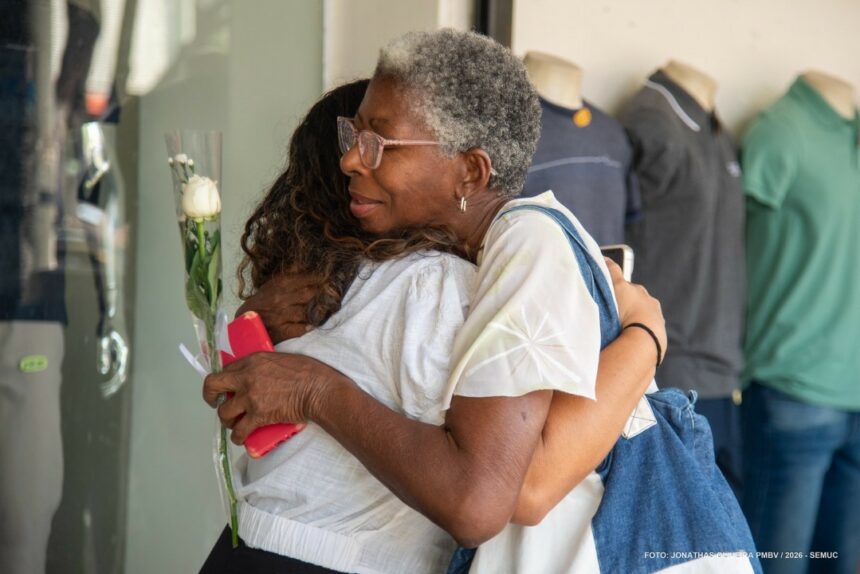 Ação social distribui “jardins de afeto” nas avenidas de Boa Vista