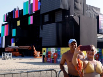 Brasil recebeu em 2025 quase 10 milhões de turistas estrangeiros