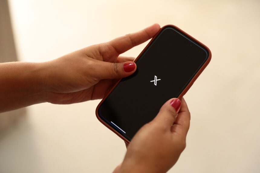 Violência digital: DPE-RR alerta sobre criação e compartilhamento de imagens íntimas falsas na internet