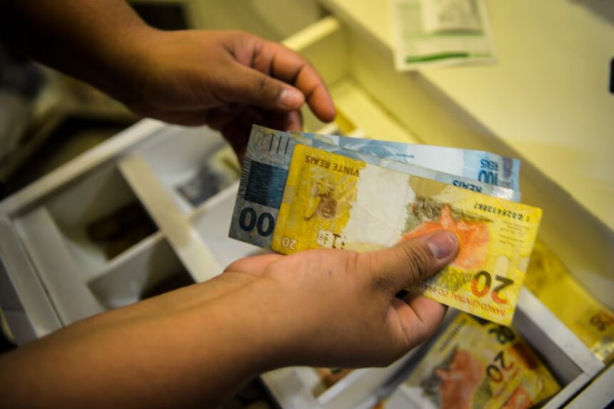 Dinheiro esquecido: Banco Central diz que há R$ 10 bilhões para serem resgatados