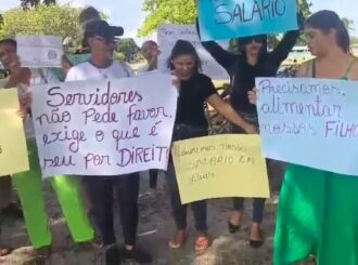 Servidores de Caracaraí cobram salários atrasados há quase dois meses