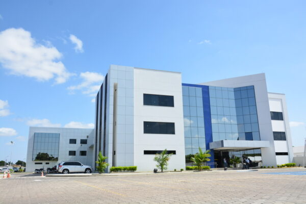 Homem é preso em flagrante após se passar por advogado em fórum de Boa Vista