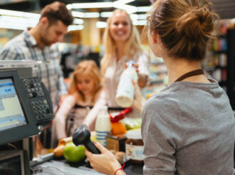 Custo médio de vida do brasileiro é de R$3,5 mil por mês, revela Serasa