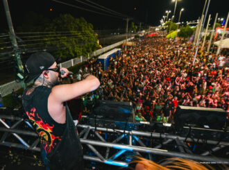 Show nacional de Kevinho reúne foliões no Carnaval de Boa Vista