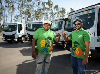 Prefeitura entrega caminhões a produtores rurais de Boa Vista e reforça agricultura familiar
