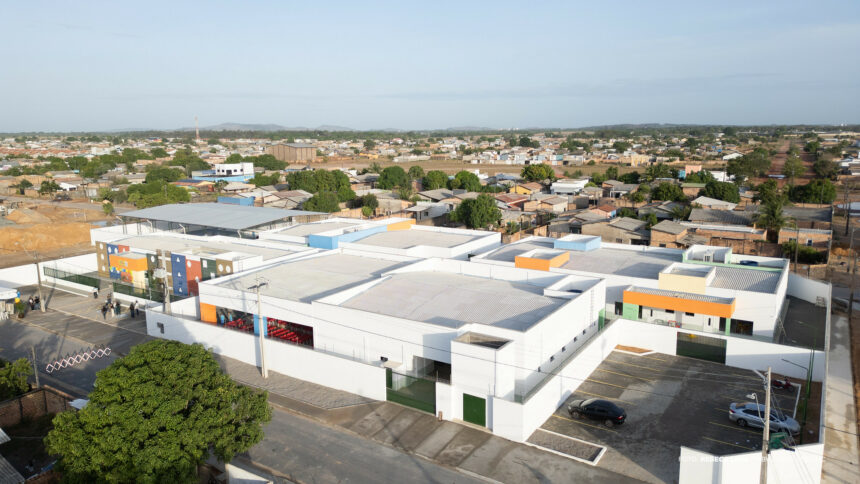 Inauguração de escola municipal no Pedra Pintada marca início de ano letivo em Boa Vista