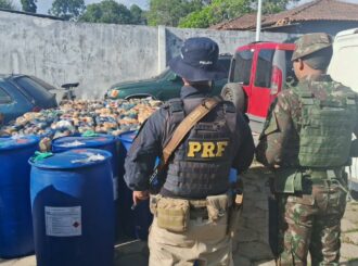 Cinco homens tentam transportar diesel irregularmente e PRF apreende 12 mil litros do combustível em Pacaraima