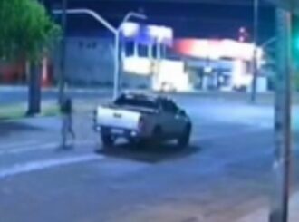 Jovem envolvida em acidente de trânsito que matou mulher é filha de capitão da PM investigado por duplo homicídio