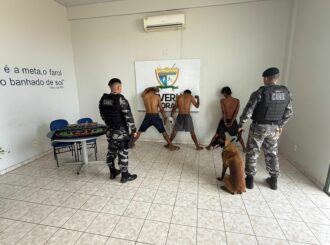 Três homens armados com faca e pernamanca  são presos por tentativa de homicídio