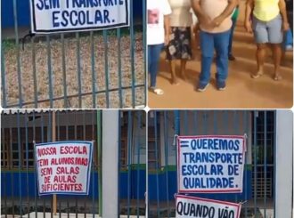 Pais de alunos protestam contra falta de transporte escolar em escola estadual no Cantá