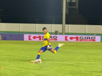 Sampaio vence Baré e garante vaga na semifinal