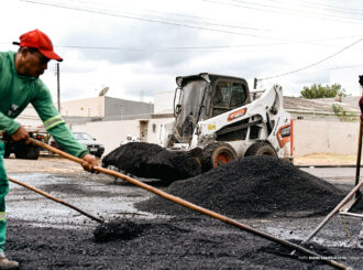 Ruas do São Vicente são recapeadas para melhorar mobilidade na região