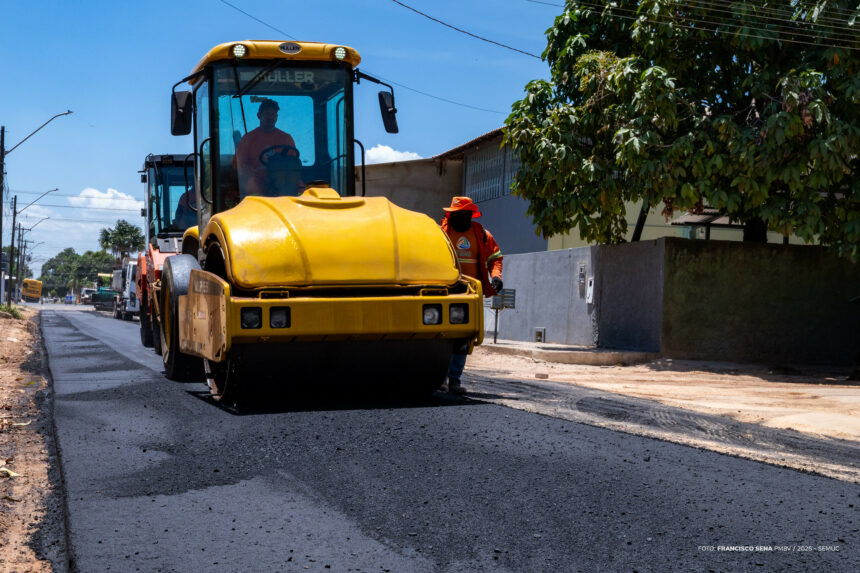 Boa Vista: ruas do bairro Tancredo Neves e Liberdade recebem serviço de recapeamento