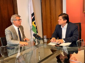 Romero Jucá assina manifesto do MDB contra aliança com Lula