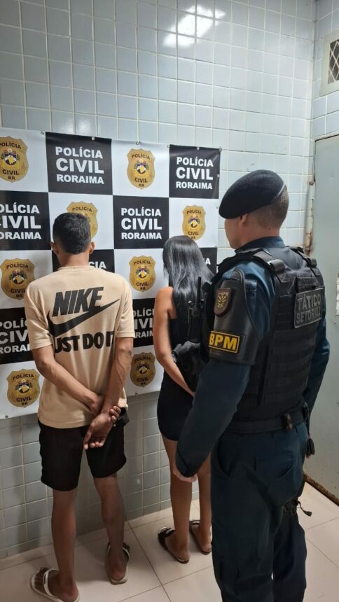 Casal em motocicleta é preso por tráfico de drogas no Sílvio Botelho