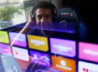 De cada 10 serviços digitais, 8 não checam idade na criação de conta