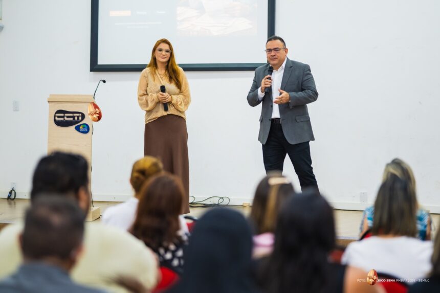 Palestra orienta sobre uso consciente do crédito e reforça importância do planejamento financeiro