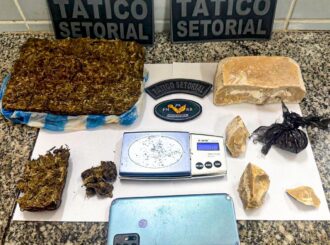 Mulher é presa em flagrante com drogas escondidas embaixo de cama, em Boa Vista