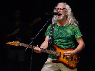 George Farias se apresenta em Boa Vista com mistura clássicos da música brasileira, internacional e composições autorais