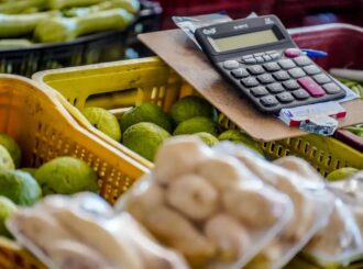 Açaí, feijão e ovos lideram alta de preços e impactam prévia da inflação em março
