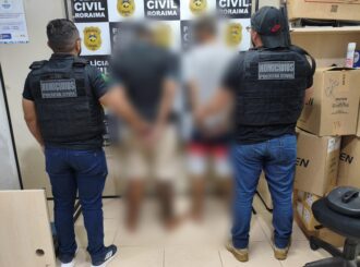 Dois suspeitos de ataque a tiros no Pintolândia são presos; polícia diz que alvo teve morte decretada por facção criminosa