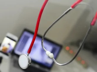 AgSUS e FMUSP abrem mil vagas para curso gratuito sobre Saúde Digital