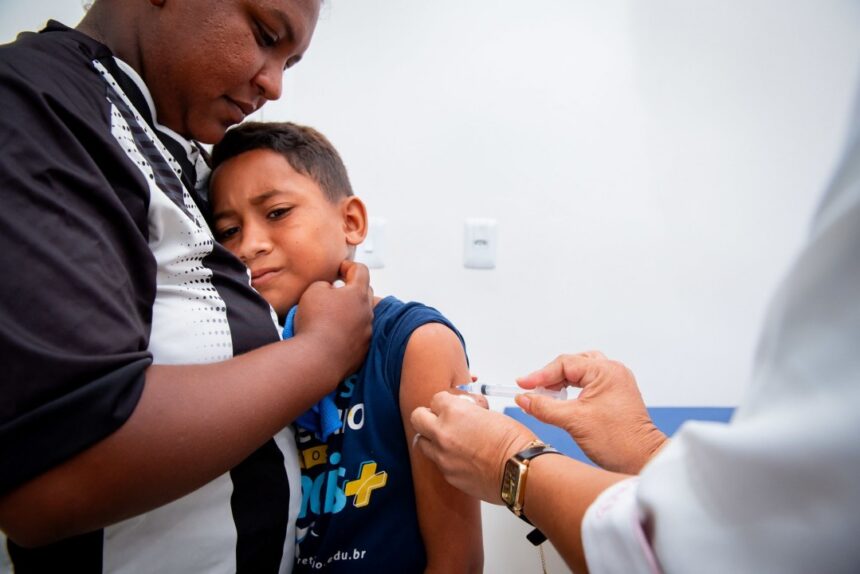Prefeitura reforça vacinação e monitoramento após aumento de síndromes gripais em Boa Vista