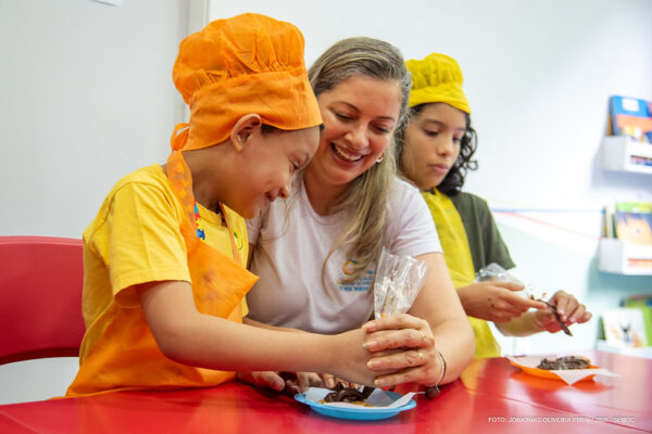 Boa Vista fortalece acolhimento e desenvolvimento de alunos autistas na rede de ensino
